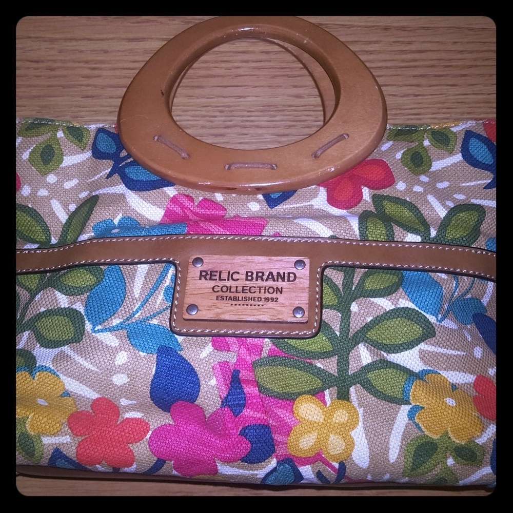 $15  Relic Handbag {Gently used}